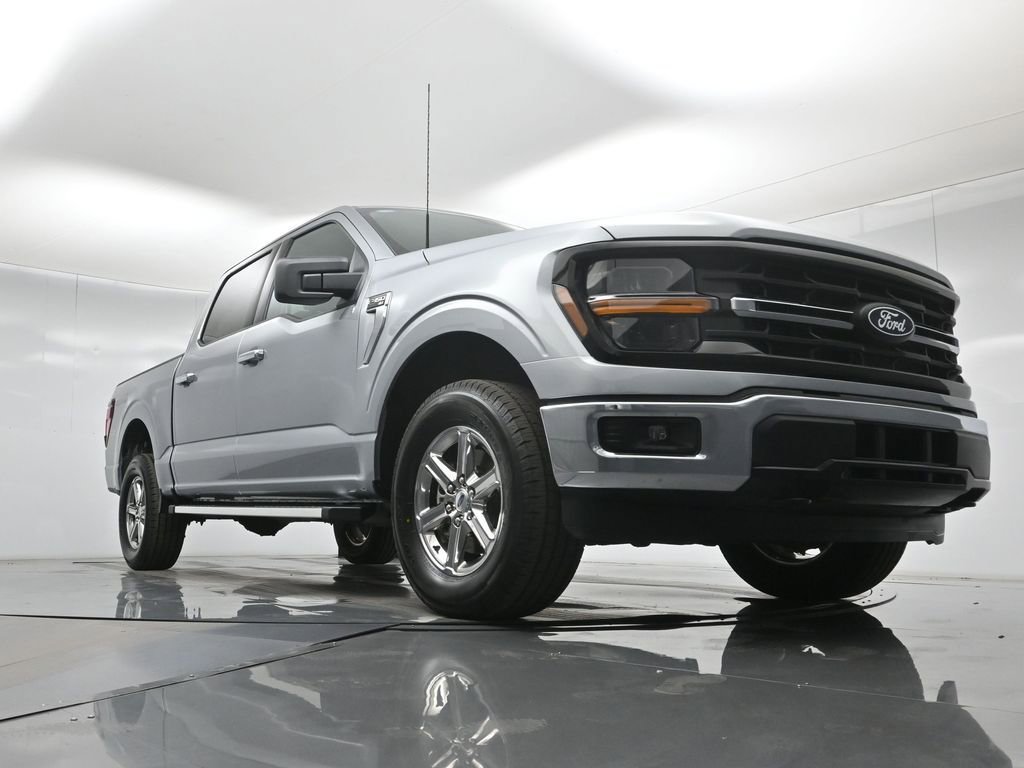 Used 2025 Ford F150 XLT w/ Equipment Group 301A Standard image 45