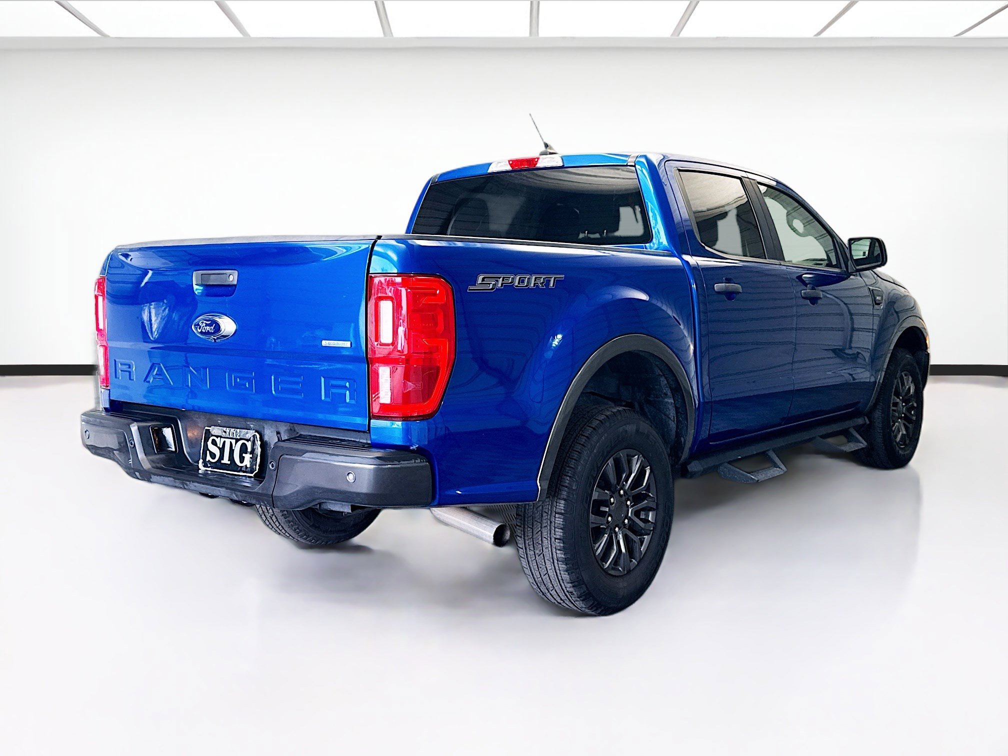 Used 2019 Ford Ranger XLT w/ Equipment Group 301A Mid image 4
