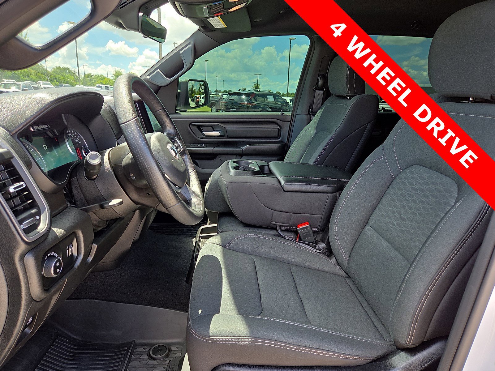Used 2025 RAM 1500 Classic Warlock AWD/4WD image 15