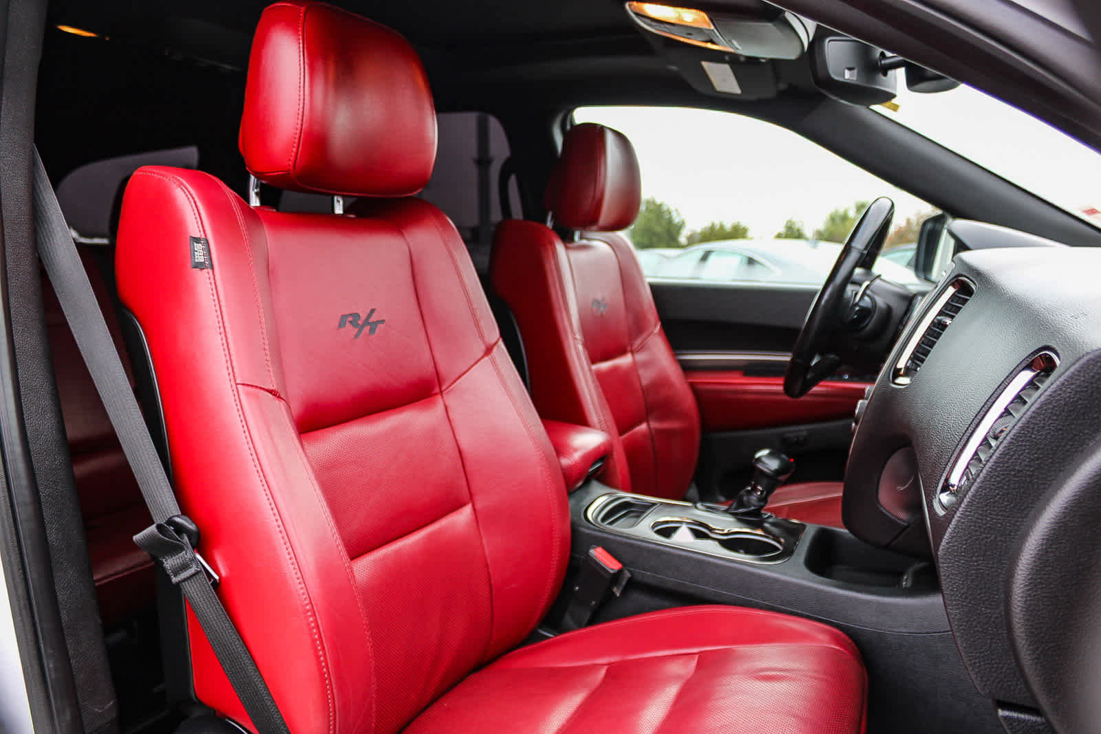 Used 2018 Dodge Durango R/T w/ Blacktop Package image 16