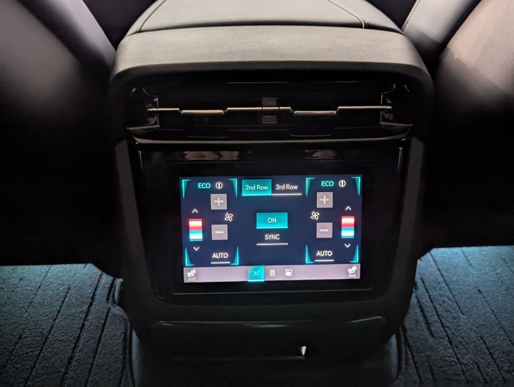 Used 2025 Cadillac Escalade IQ Luxury 2 w/ LPO, Premium Carpet Package image 23