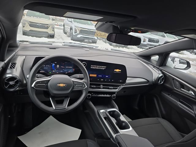 New 2026 Chevrolet Equinox EV LT image 6