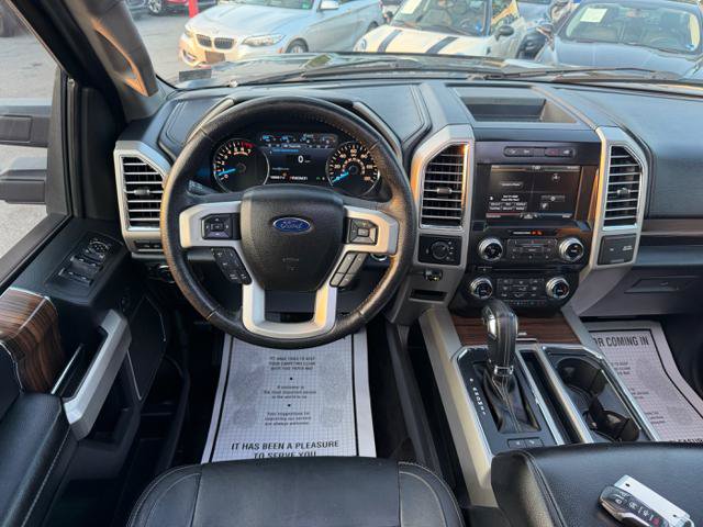 Used 2015 Ford F150 Lariat w/ Equipment Group 502A Luxury AWD/4WD image 22