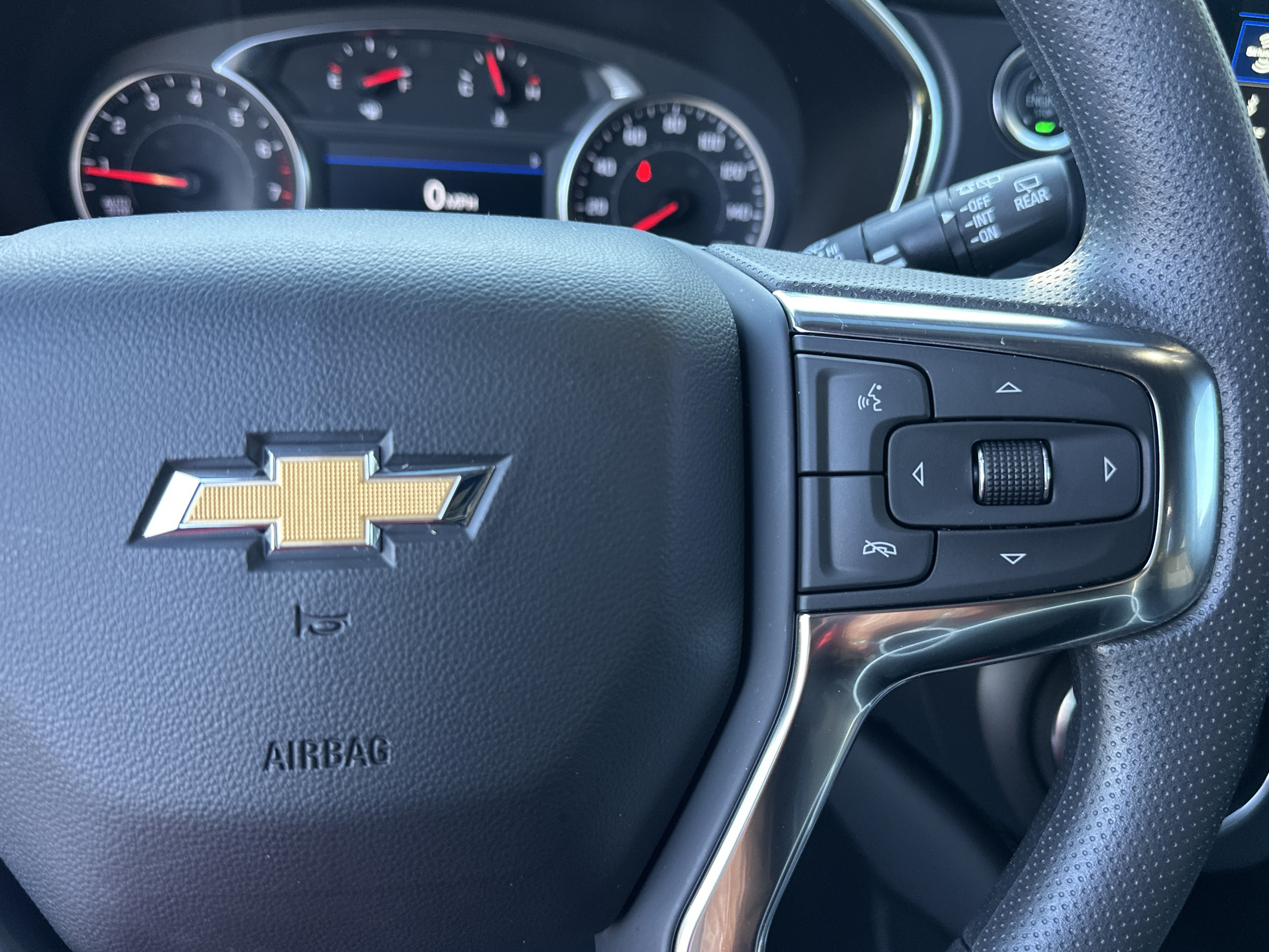 Used 2025 Chevrolet Blazer LT w/ Driver Confidence Package FWD image 26