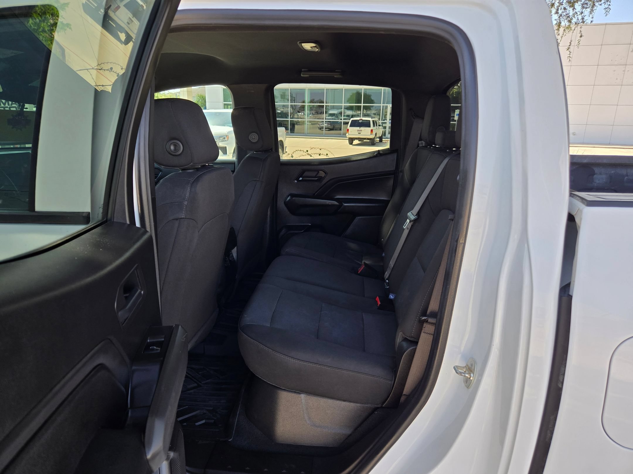 Certified 2025 Chevrolet Colorado W/T w/ Advanced Trailering Package AWD/4WD image 21