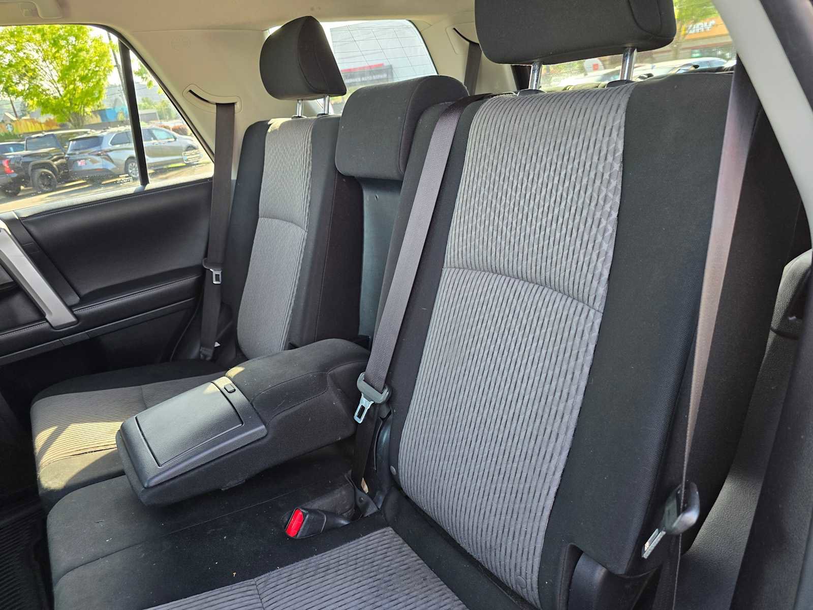 Certified 2019 Toyota 4Runner SR5 AWD/4WD image 20