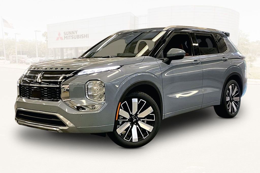 New 2026 Mitsubishi Outlander SEL image 1