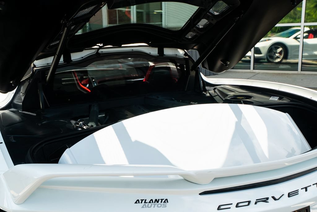 Used 2024 Chevrolet Corvette Stingray Coupe w/ Z51 Performance Package RWD image 16