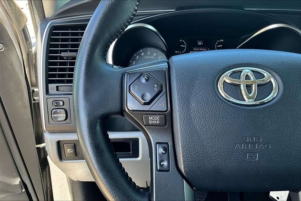 Used 2018 Toyota Sequoia SR5 RWD image 8
