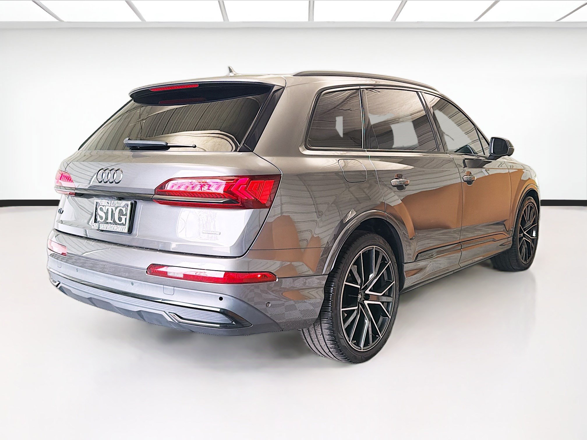 Used 2022 Audi Q7 3.0T Prestige AWD/4WD image 4