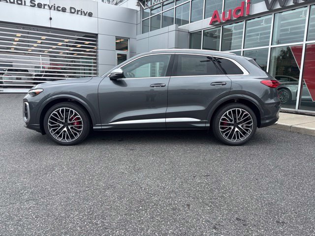 New 2026 Audi SQ5 Premium Plus AWD/4WD image 2
