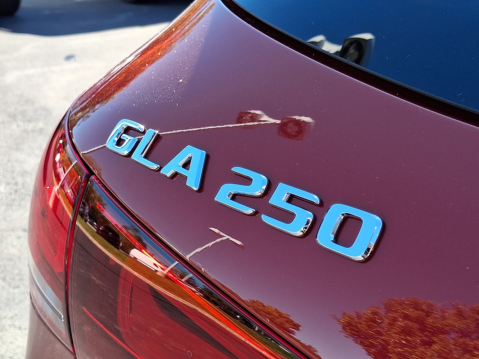 Used 2022 Mercedes-Benz GLA 250 4MATIC image 31