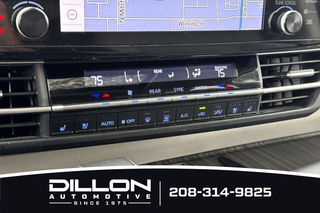 Used 2024 Toyota Sienna Limited AWD/4WD image 25