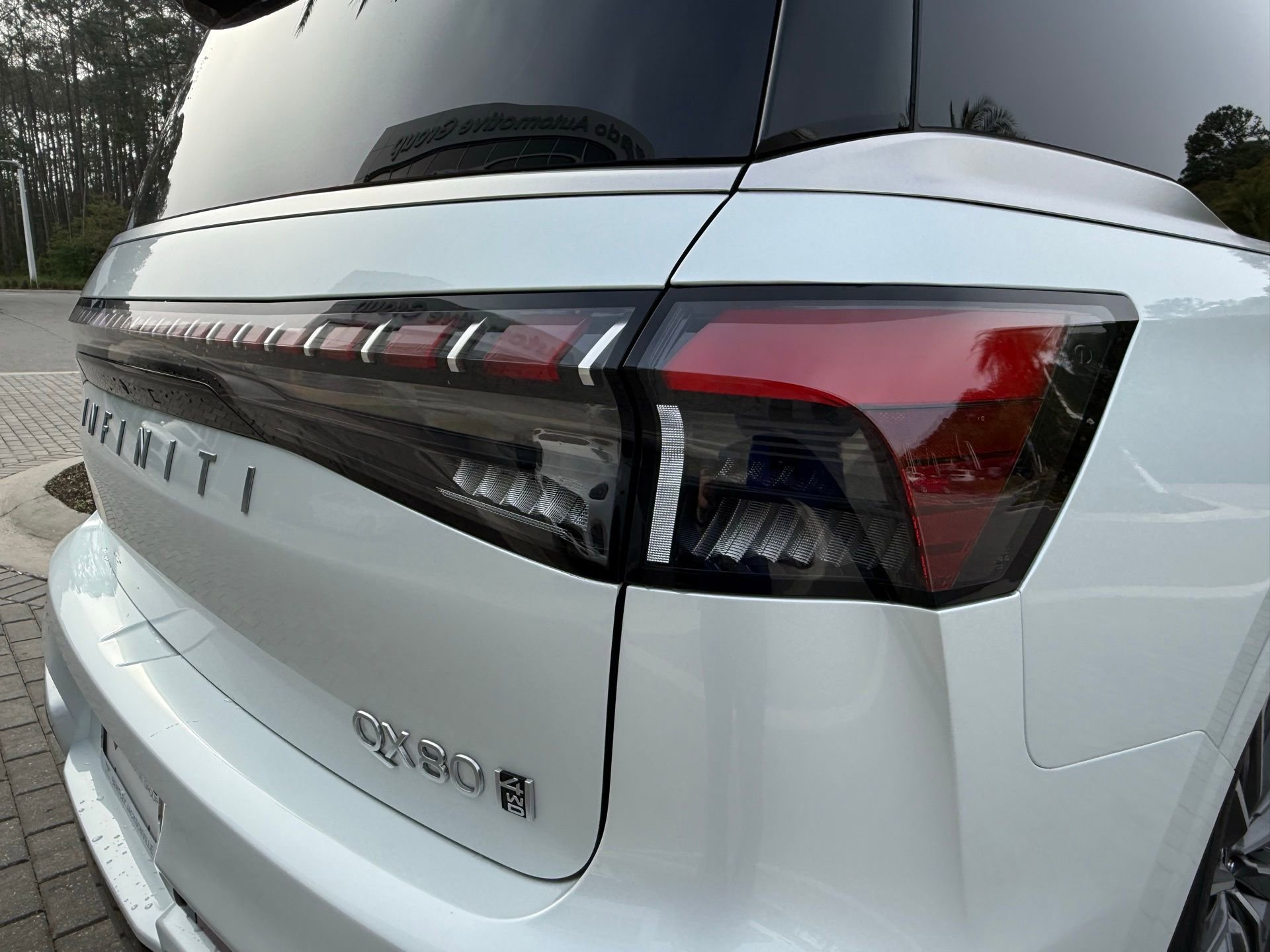 Used 2025 INFINITI QX80 Luxe image 13