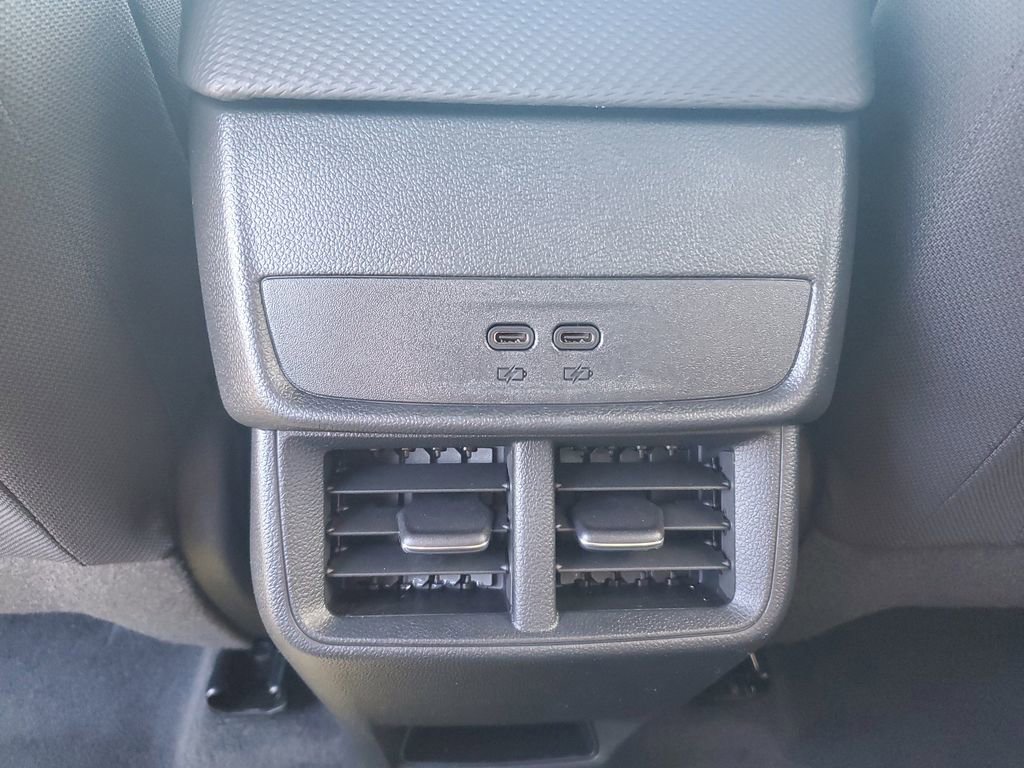 New 2026 Chevrolet Equinox LT w/ Midnight Edition image 11