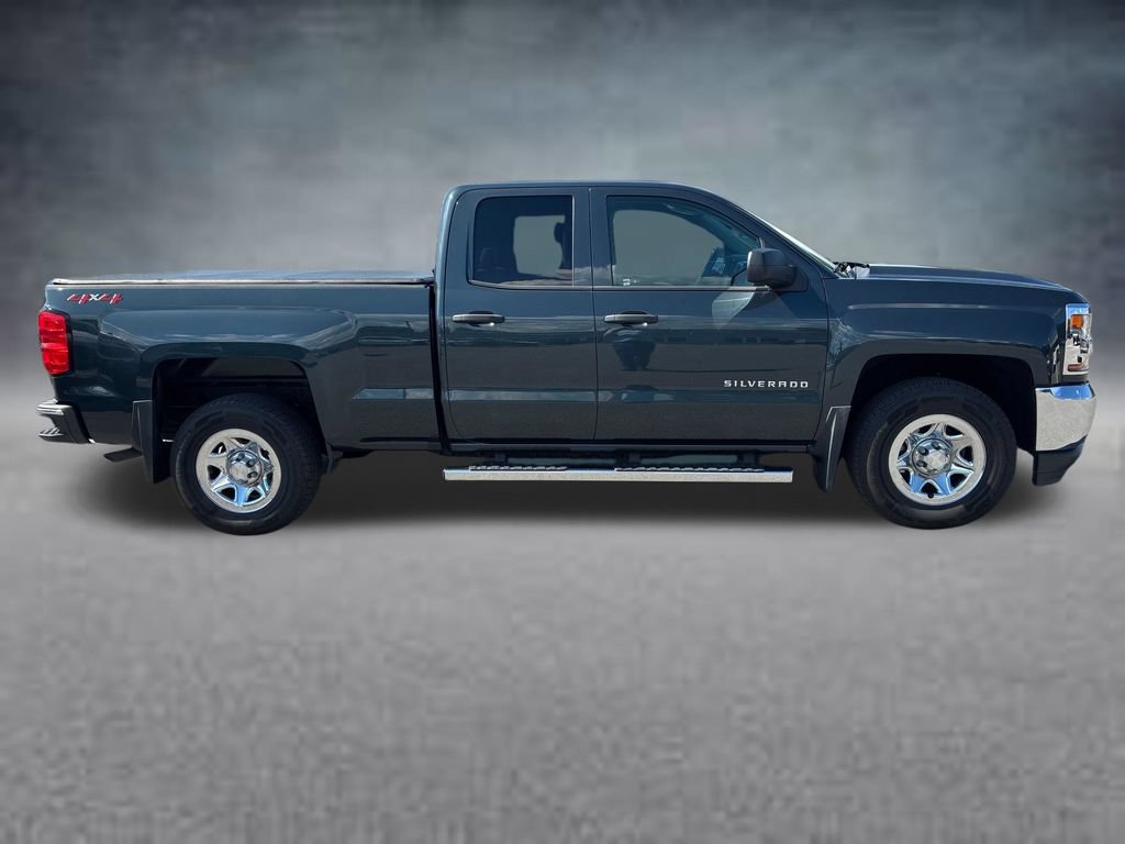 Used 2018 Chevrolet Silverado 1500 LS w/ Trailering Package AWD/4WD image 4