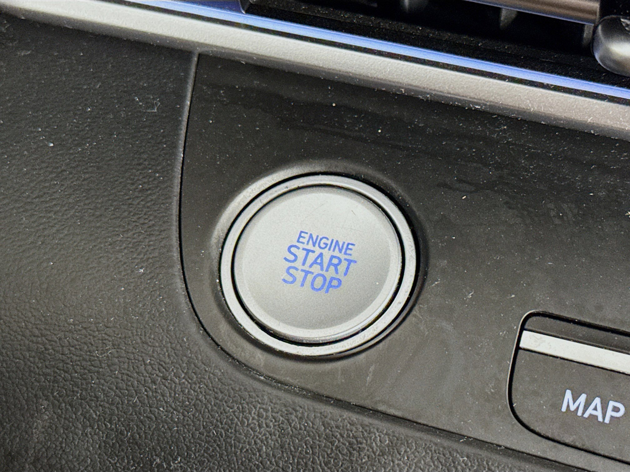 Used 2024 Hyundai Elantra SEL image 21