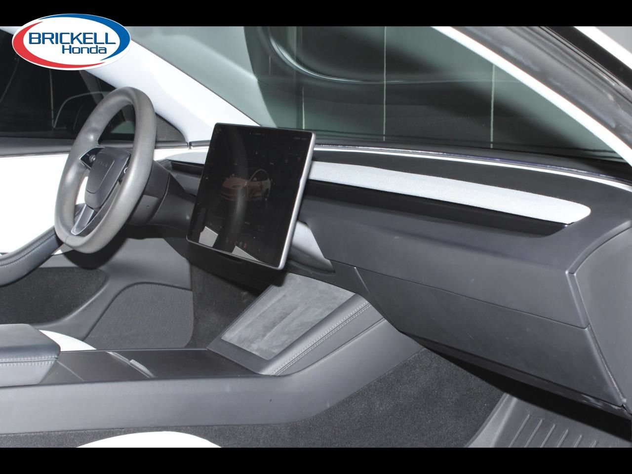 Used 2024 Tesla Model 3 Standard Range RWD image 17