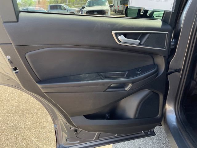 Used 2024 Ford Edge SEL w/ Convenience Package image 27