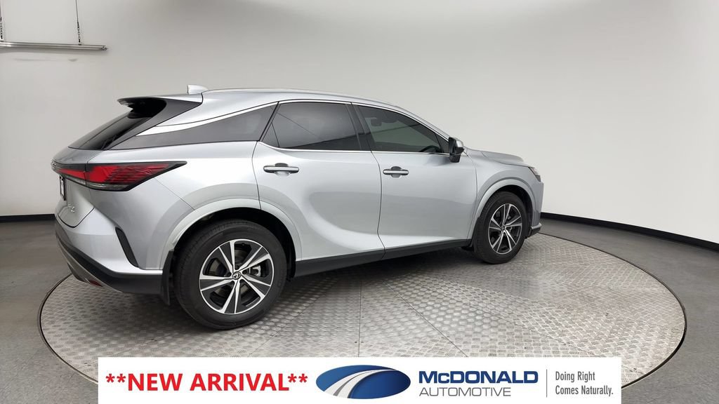 Used 2024 Lexus RX 350 AWD w/ Technology Package image 2