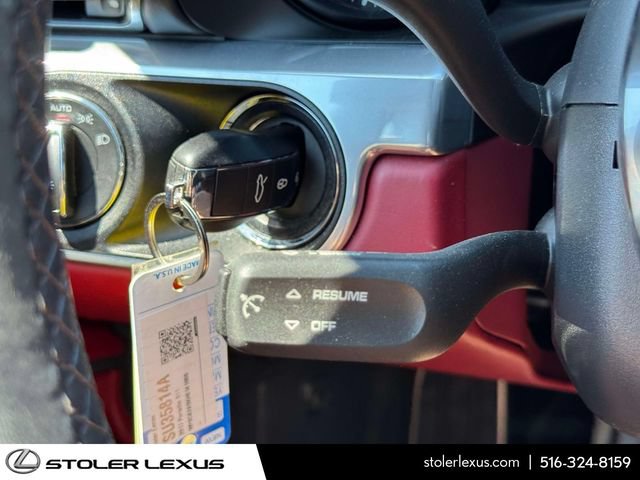 Used 2017 Porsche 911 Carrera RWD image 24