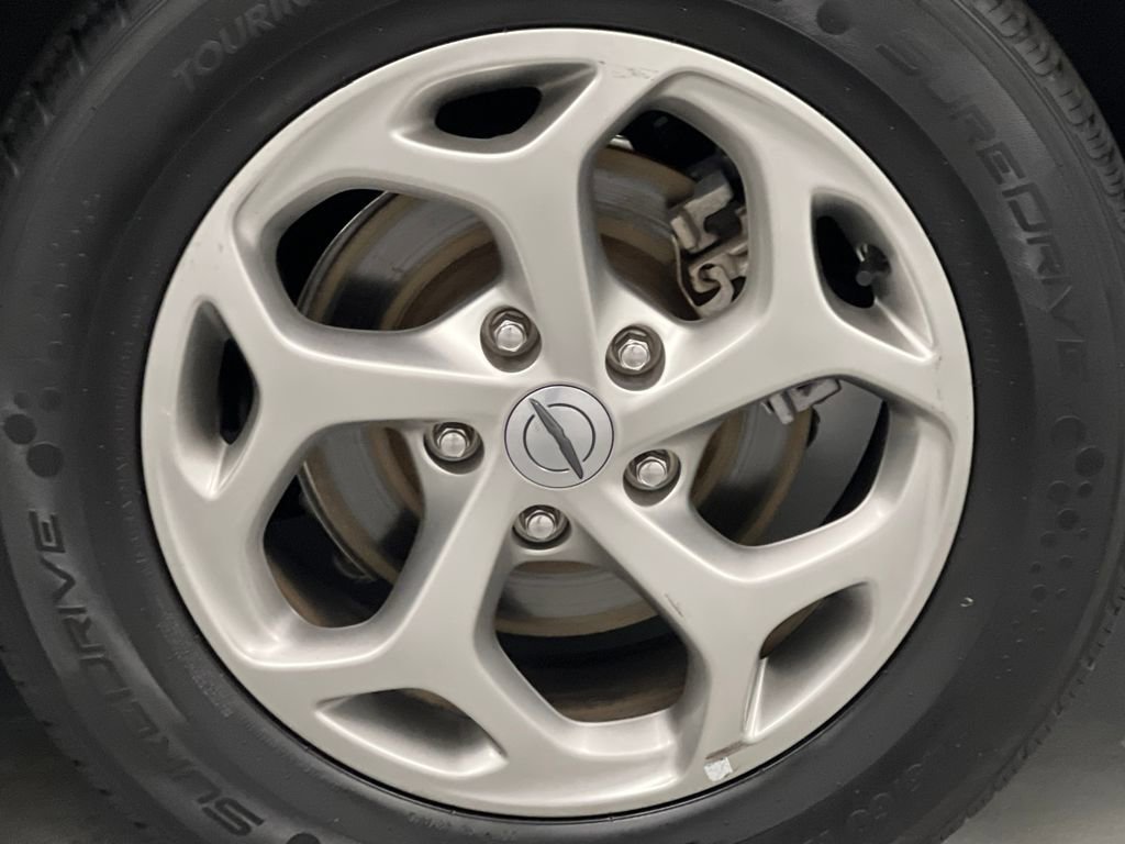 Used 2024 Chrysler Pacifica Limited image 80