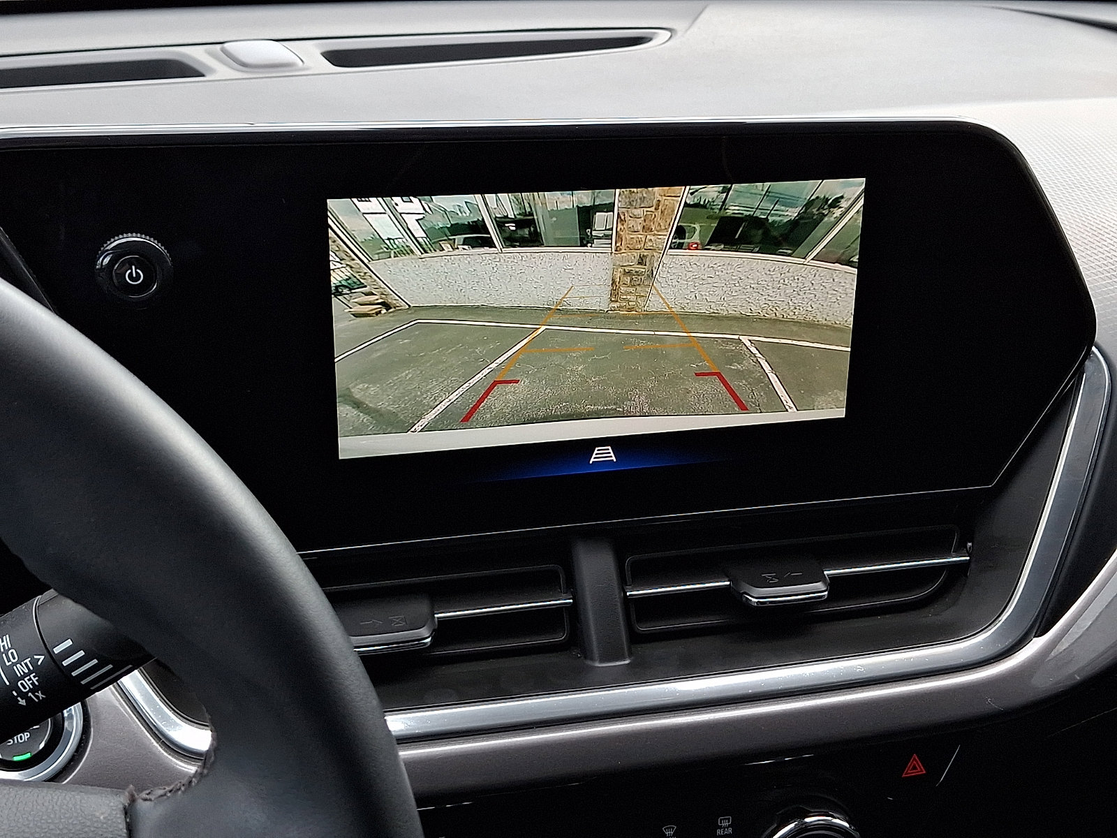 Used 2024 Chevrolet Trax ACTIV FWD image 18
