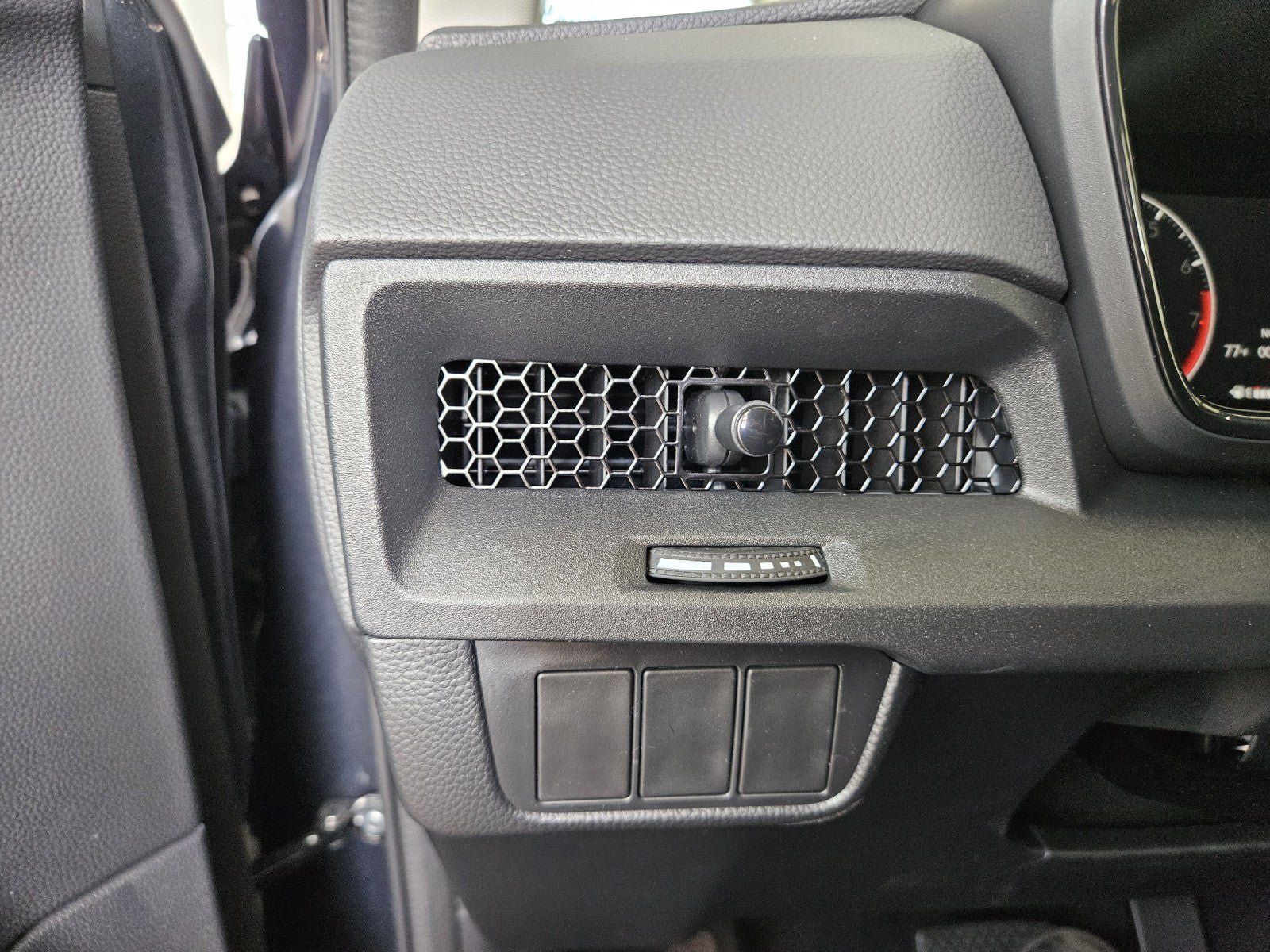 New 2026 Honda CR-V LX image 28