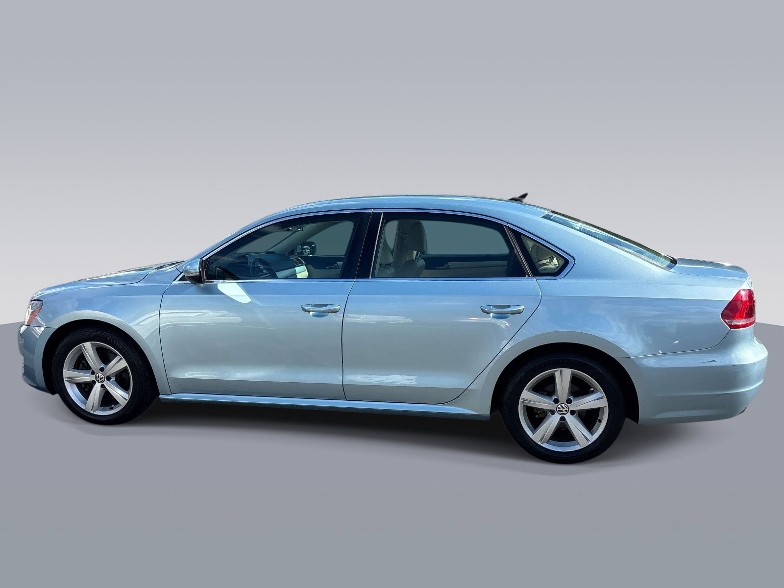 Used 2012 Volkswagen Passat 2.5 SE FWD image 3