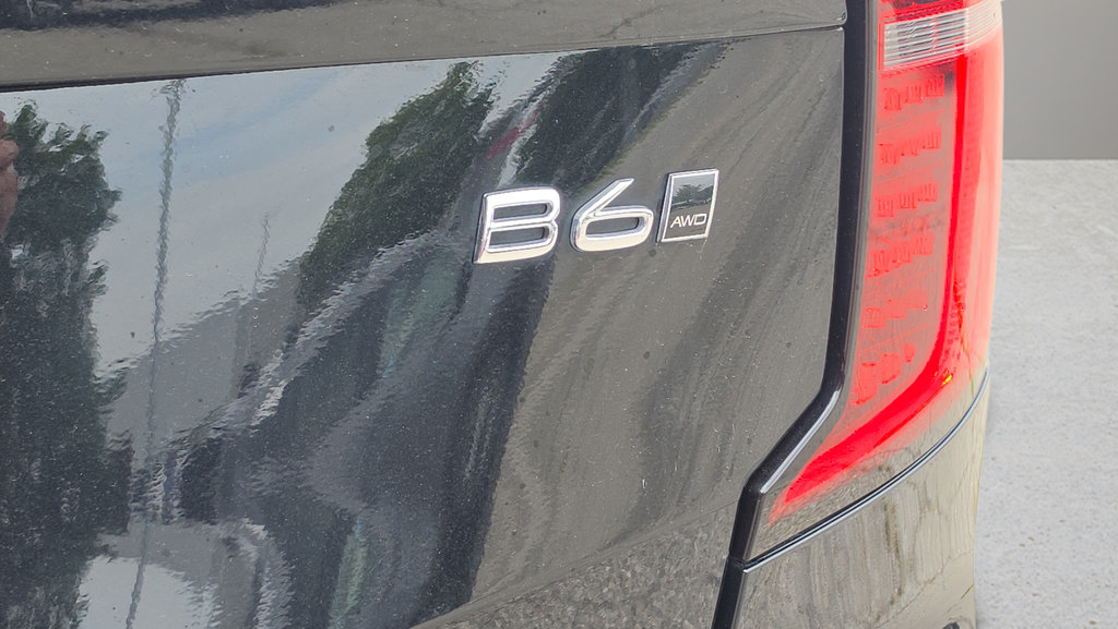 Used 2025 Volvo XC90 B6 Plus AWD/4WD image 24