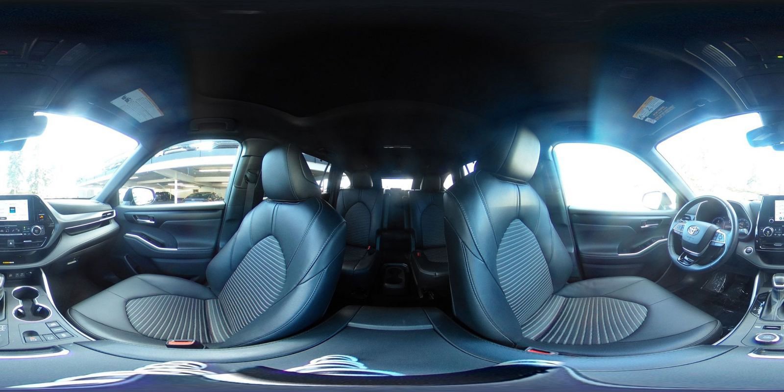 Used 2025 Toyota Highlander XSE image 45