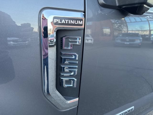 Used 2021 Ford F250 Platinum w/ FX4 Off-Road Package AWD/4WD image 10