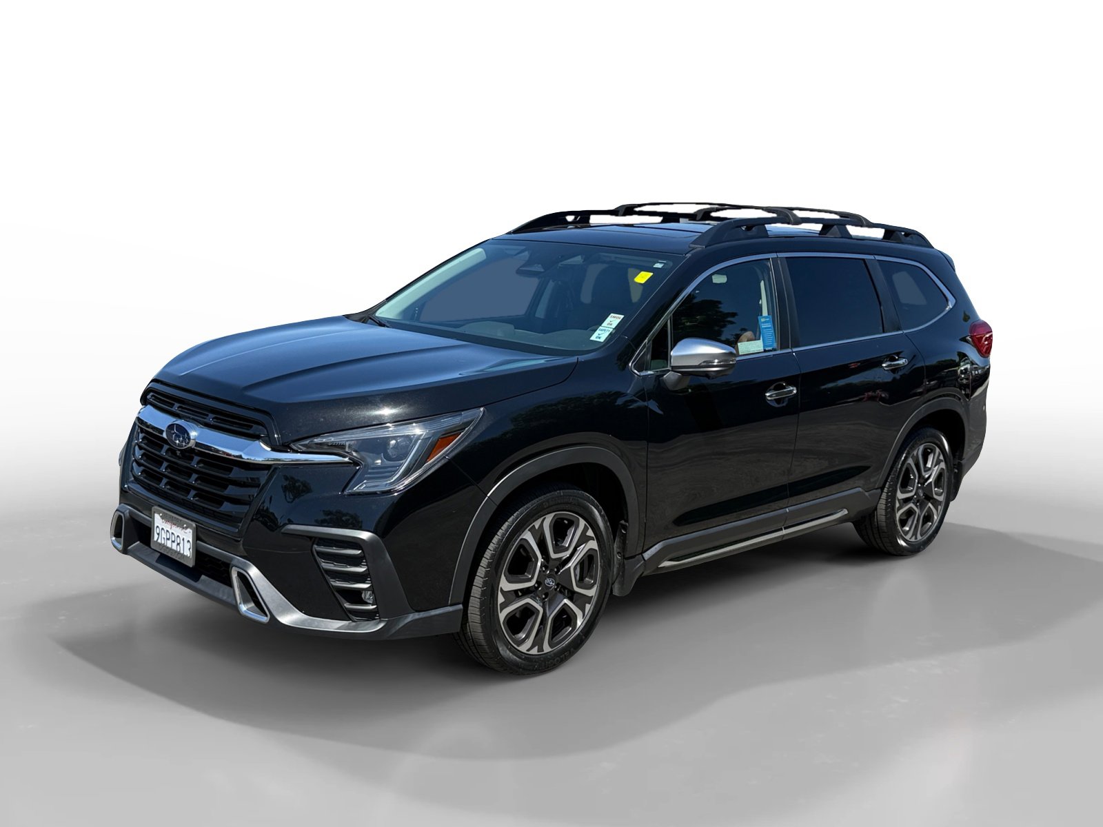 Used 2023 Subaru Ascent Touring image 1