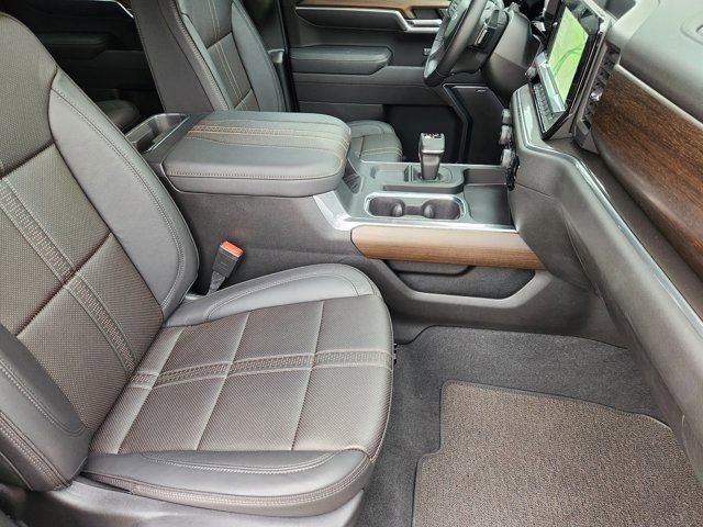 Used 2026 Chevrolet Silverado 1500 High Country w/ Midnight Edition image 21