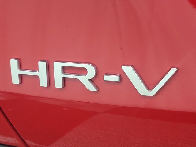 Certified 2025 Honda HR-V Sport image 9