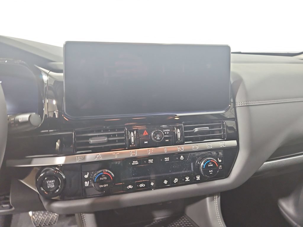New 2026 Nissan Pathfinder Platinum w/ Cargo Package AWD/4WD image 19