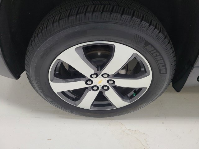 Used 2019 Chevrolet Traverse LT w/ LT Premium Package AWD/4WD image 37