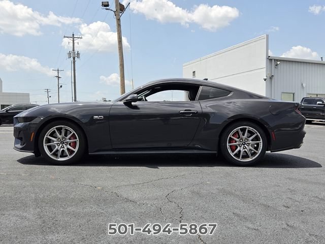 Used 2024 Ford Mustang GT Premium RWD image 2