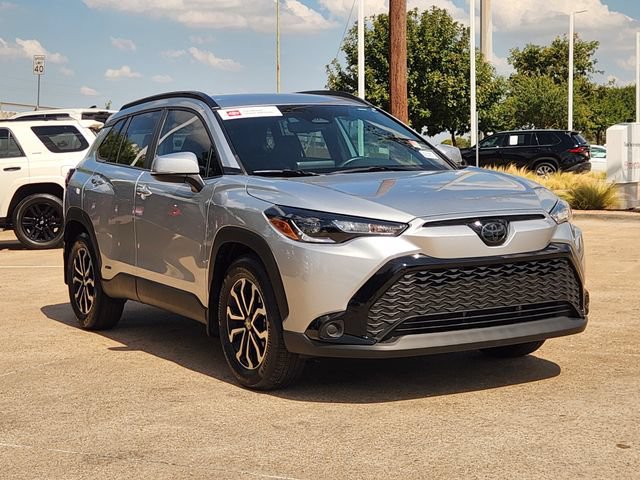 Used 2024 Toyota Corolla Cross AWD Hybrid image 2
