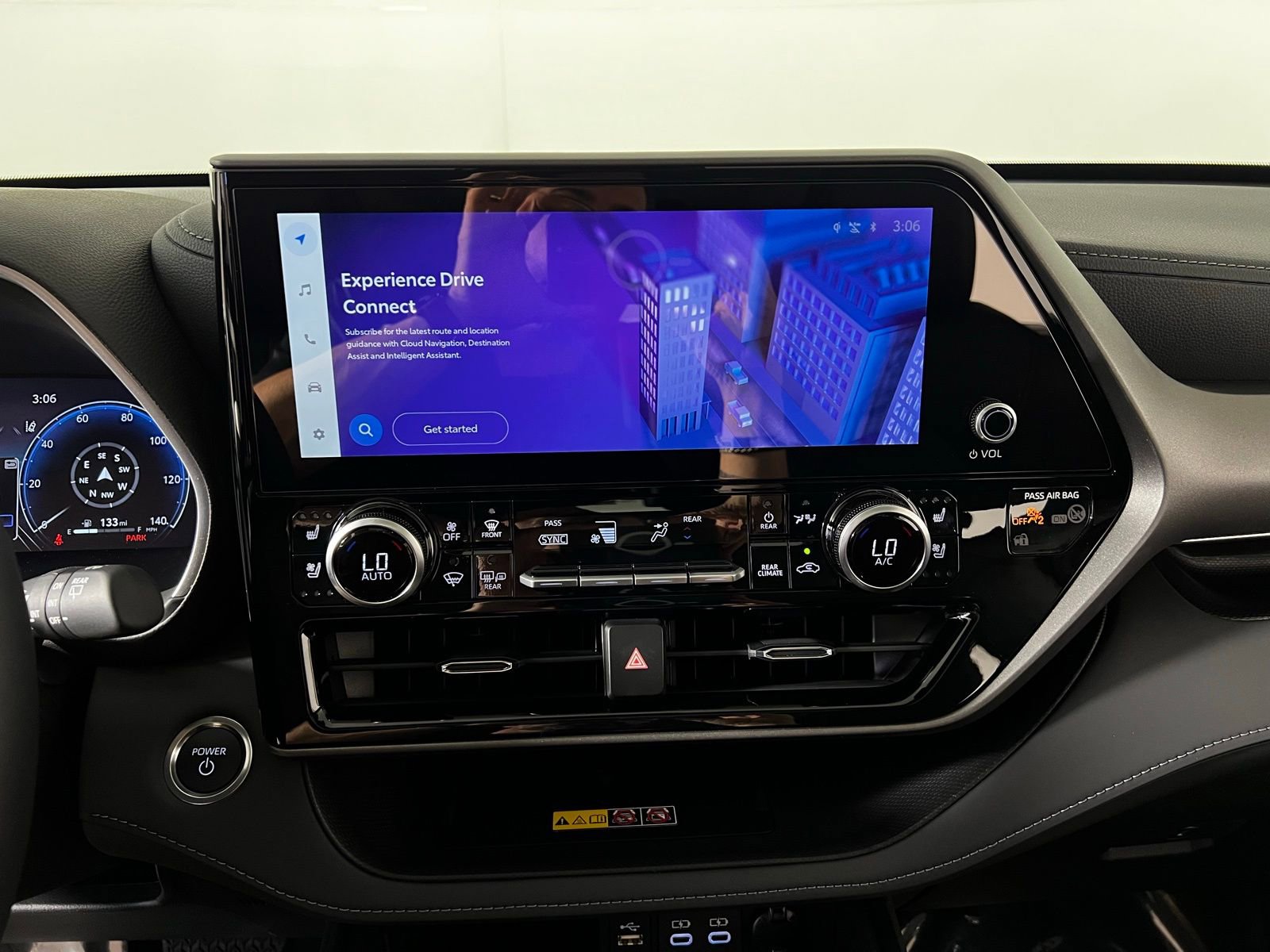 Certified 2026 Toyota Highlander Limited image 19