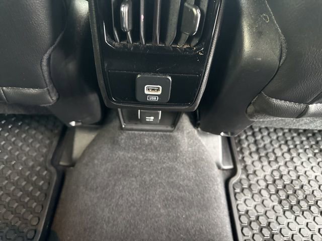 Used 2024 Jeep Compass Trailhawk AWD/4WD image 17