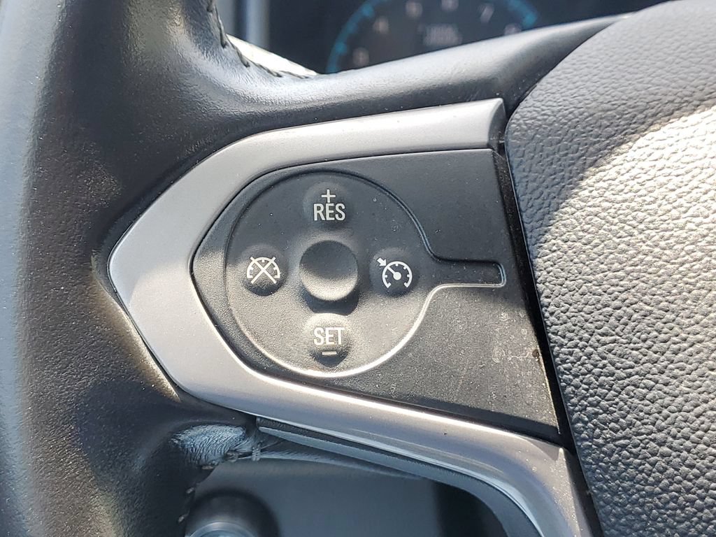 Used 2018 Chevrolet Colorado LT w/ Redline Special Edition AWD/4WD image 19