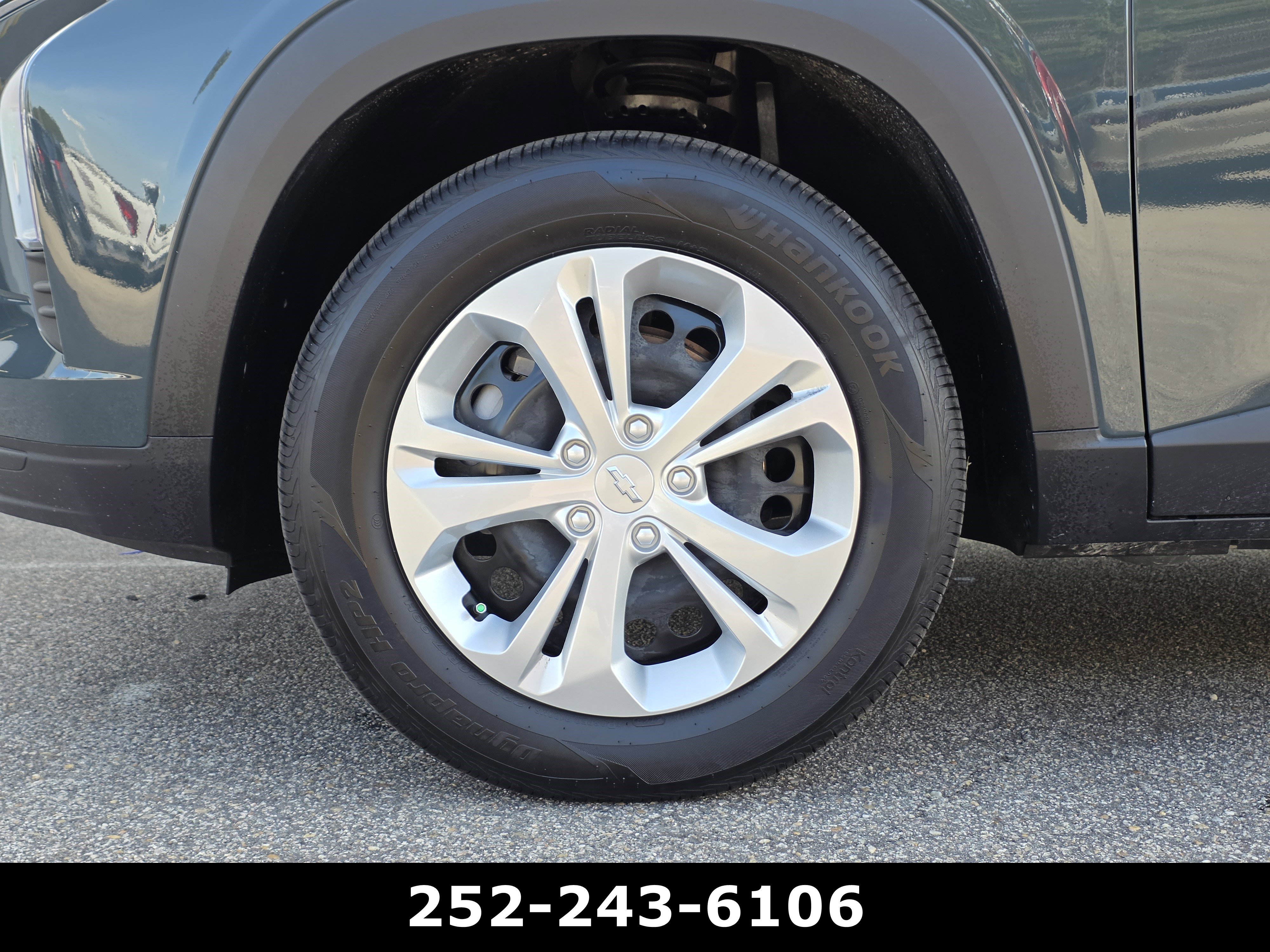 Used 2026 Chevrolet Trax LS FWD image 37