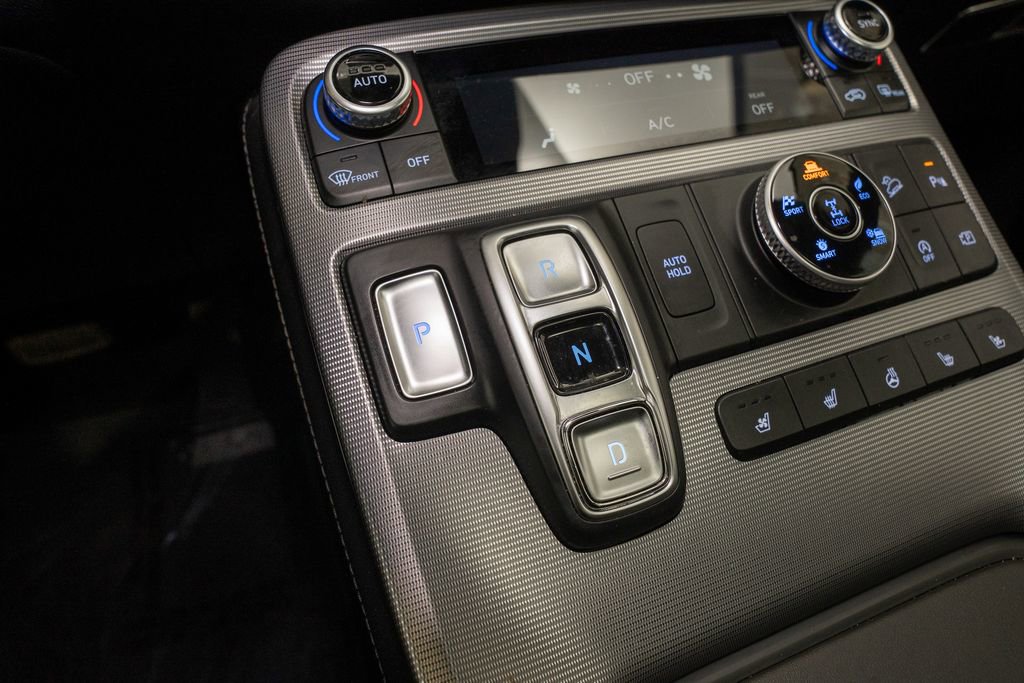 Used 2024 Hyundai Palisade Calligraphy image 16