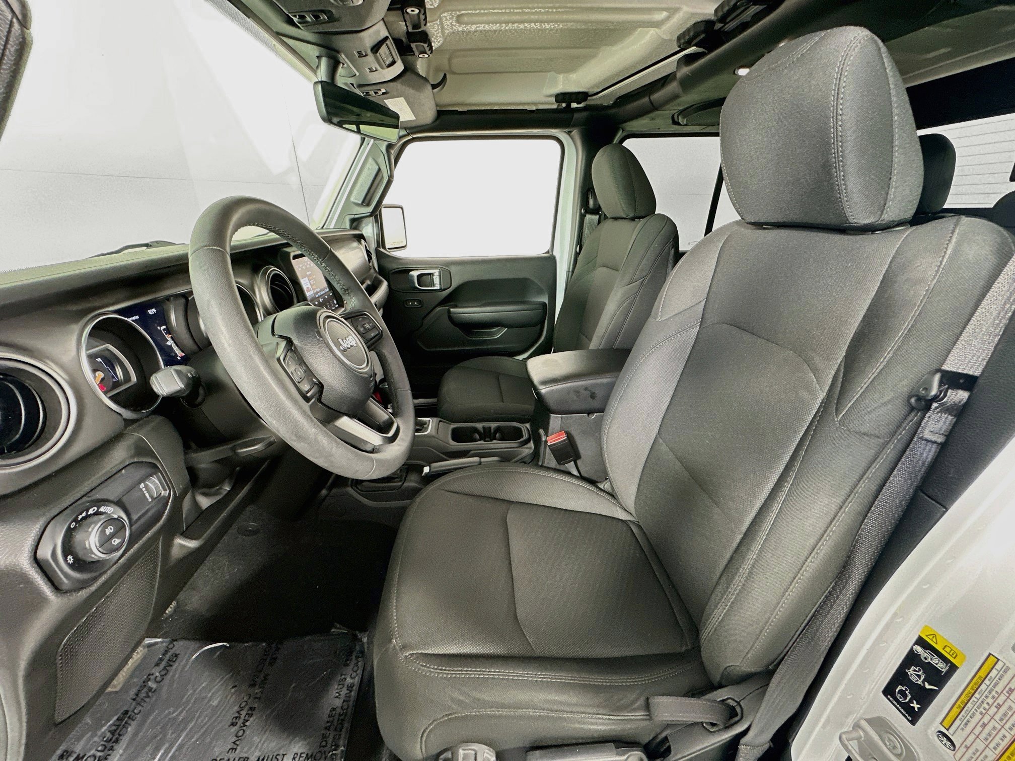 Used 2023 Jeep Gladiator Sport AWD/4WD image 20
