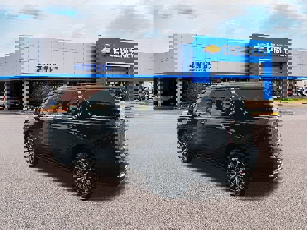 New 2026 Chevrolet Tahoe High Country image 3