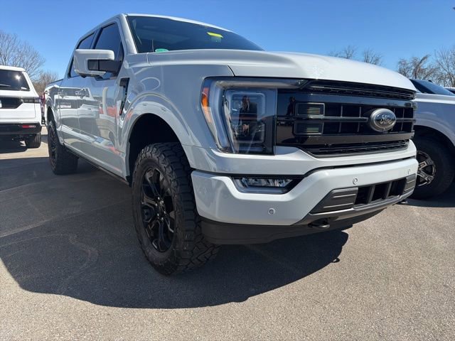 Used 2023 Ford F150 Lariat w/ Equipment Group 502A High image 3