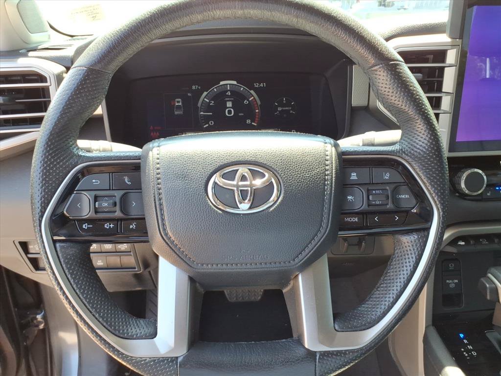 Used 2024 Toyota Tundra Limited AWD/4WD image 19