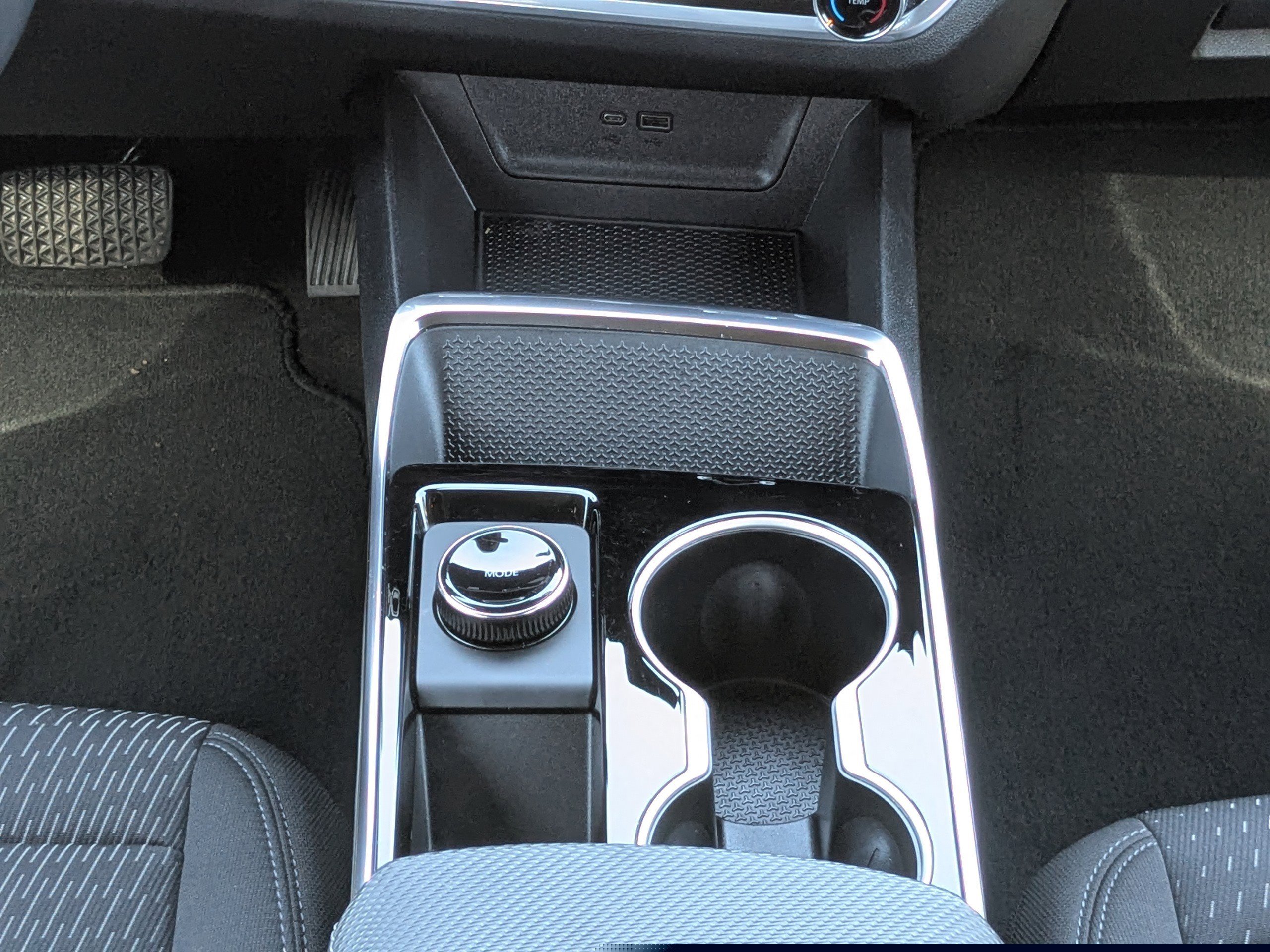 Used 2026 Chevrolet Equinox LT image 19