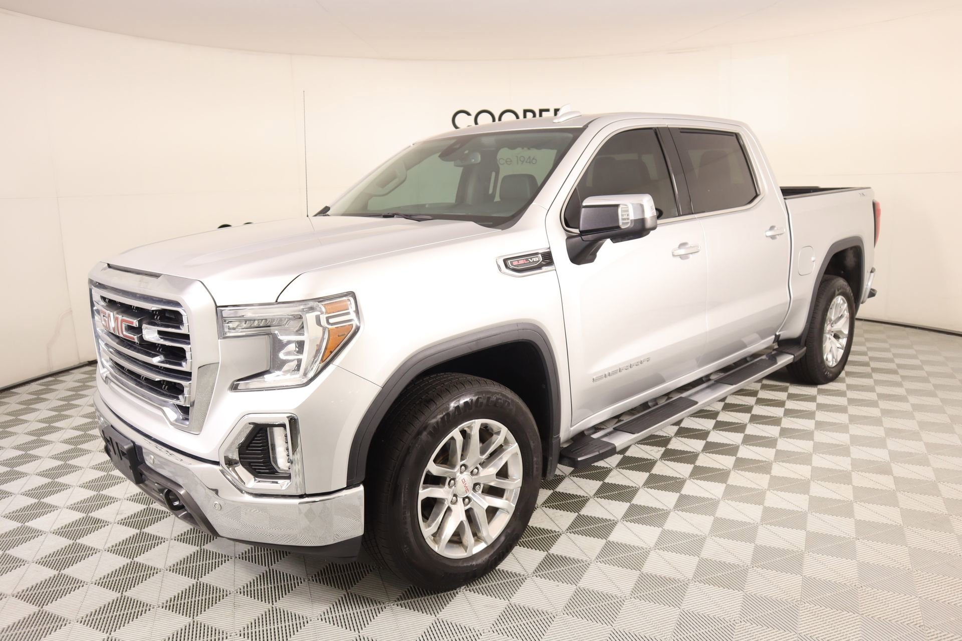 Used 2020 GMC Sierra 1500 SLT w/ SLT Premium Plus Package image 10